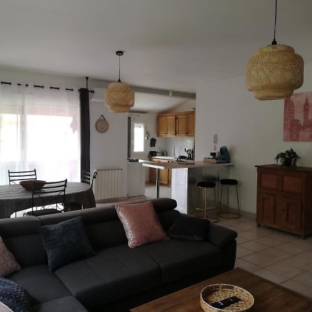 Superbe Appartement De 90M2 A Uzes Super Equipe Avec Garage Et Grand Parking Privatif 外观 照片